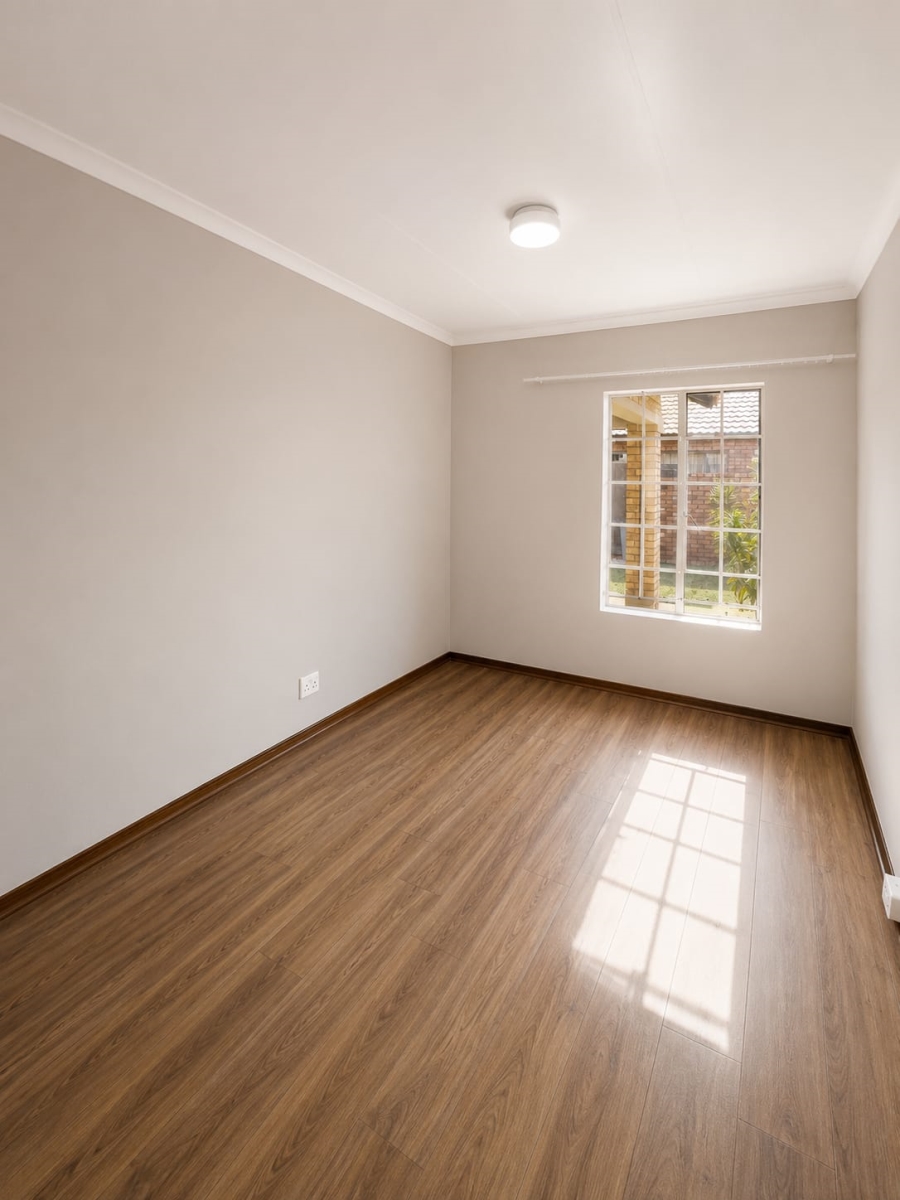 To Let 2 Bedroom Property for Rent in Montana Tuine Gauteng