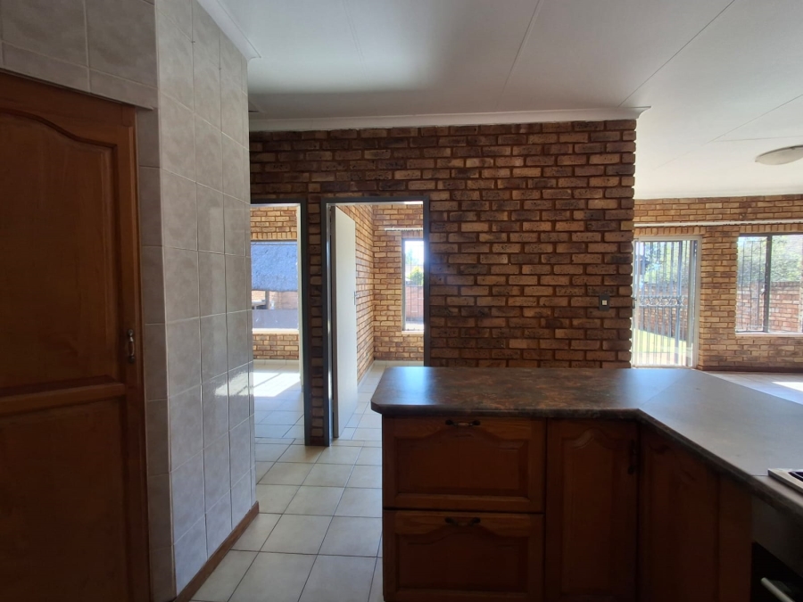 3 Bedroom Property for Sale in Doornpoort AH Gauteng