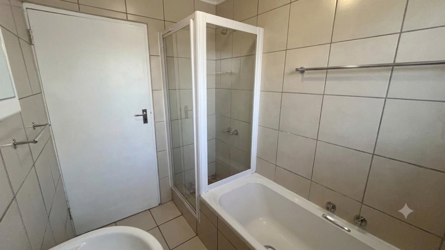2 Bedroom Property for Sale in Kilner Park Gauteng