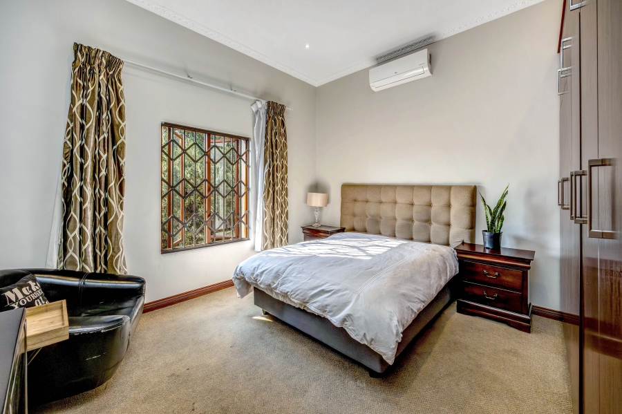 3 Bedroom Property for Sale in Broadacres Gauteng