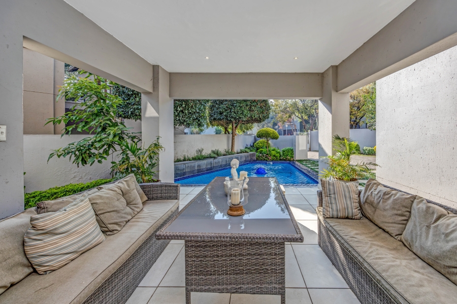 3 Bedroom Property for Sale in Broadacres Gauteng