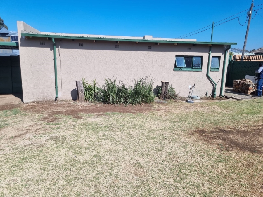 To Let 3 Bedroom Property for Rent in Dinwiddie Gauteng