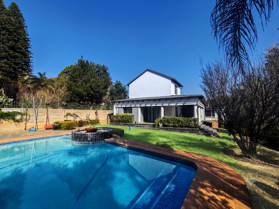 6 Bedroom Property for Sale in Villieria Gauteng