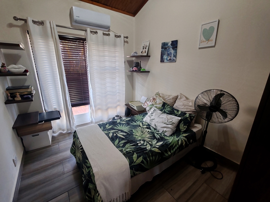 6 Bedroom Property for Sale in Villieria Gauteng