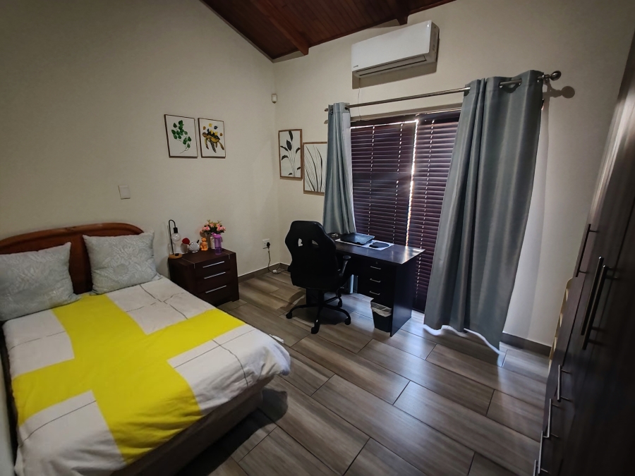 6 Bedroom Property for Sale in Villieria Gauteng