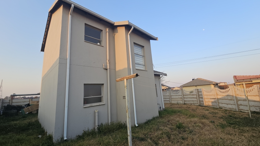 3 Bedroom Property for Sale in Selcourt Gauteng