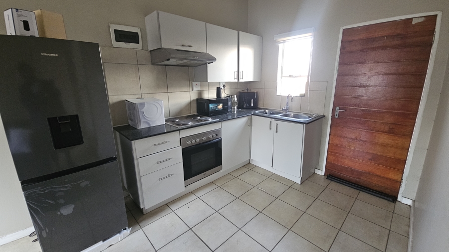 3 Bedroom Property for Sale in Selcourt Gauteng