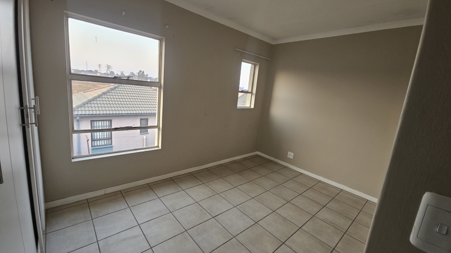 3 Bedroom Property for Sale in Selcourt Gauteng
