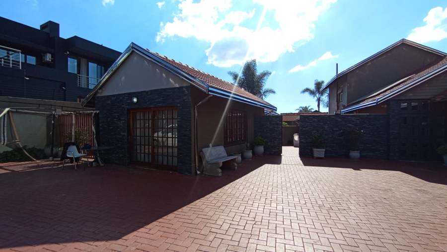 4 Bedroom Property for Sale in Oriel Gauteng