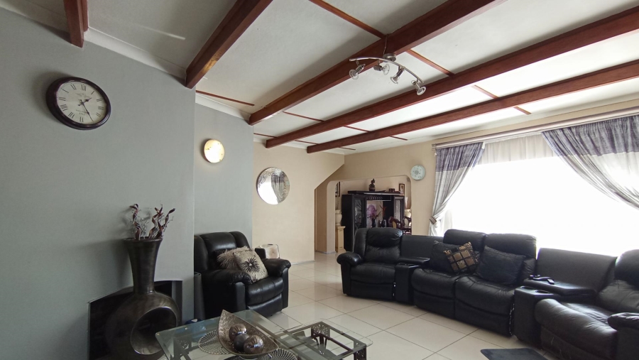 4 Bedroom Property for Sale in Oriel Gauteng