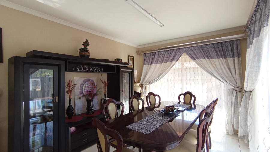4 Bedroom Property for Sale in Oriel Gauteng