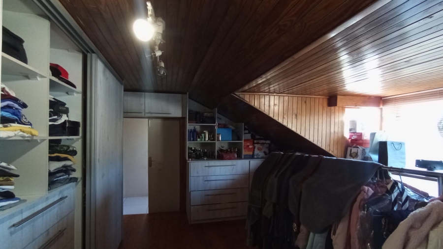 4 Bedroom Property for Sale in Oriel Gauteng