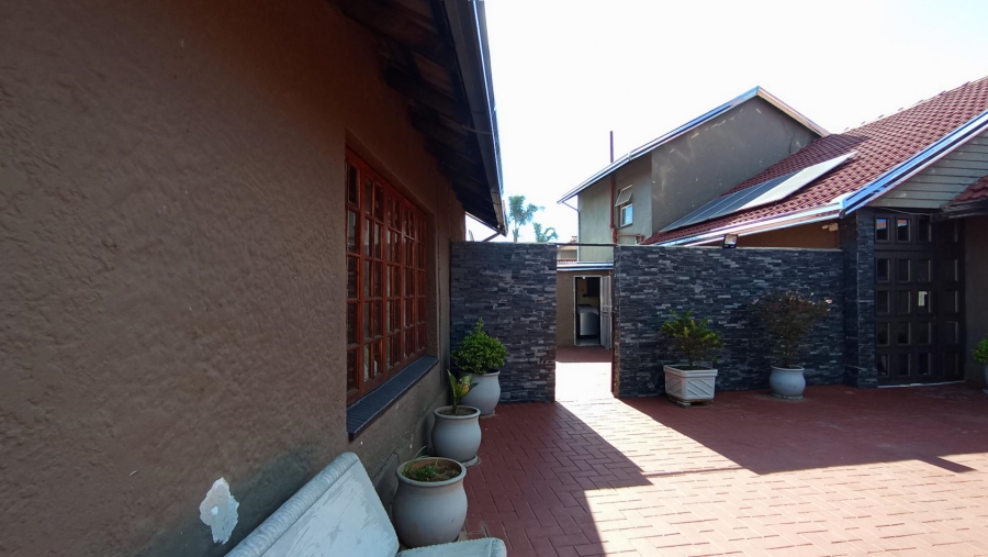 4 Bedroom Property for Sale in Oriel Gauteng