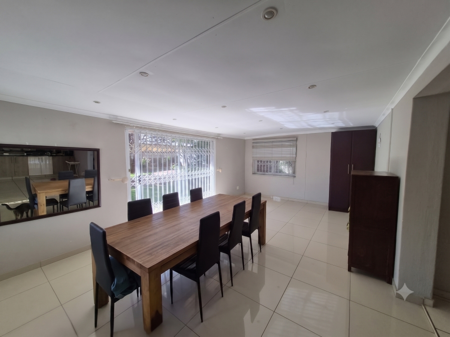 To Let 4 Bedroom Property for Rent in Eden Glen Gauteng