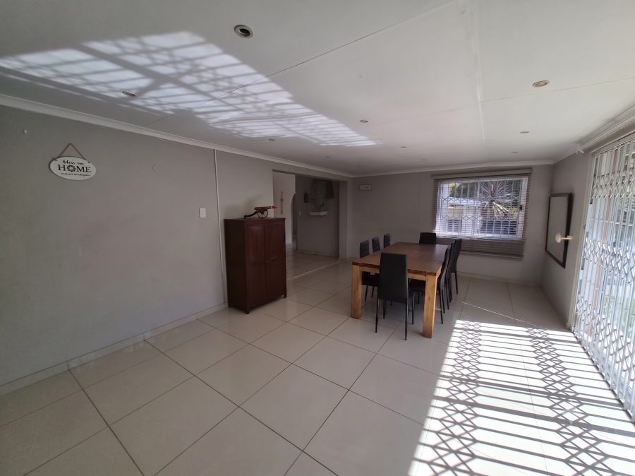 To Let 4 Bedroom Property for Rent in Eden Glen Gauteng