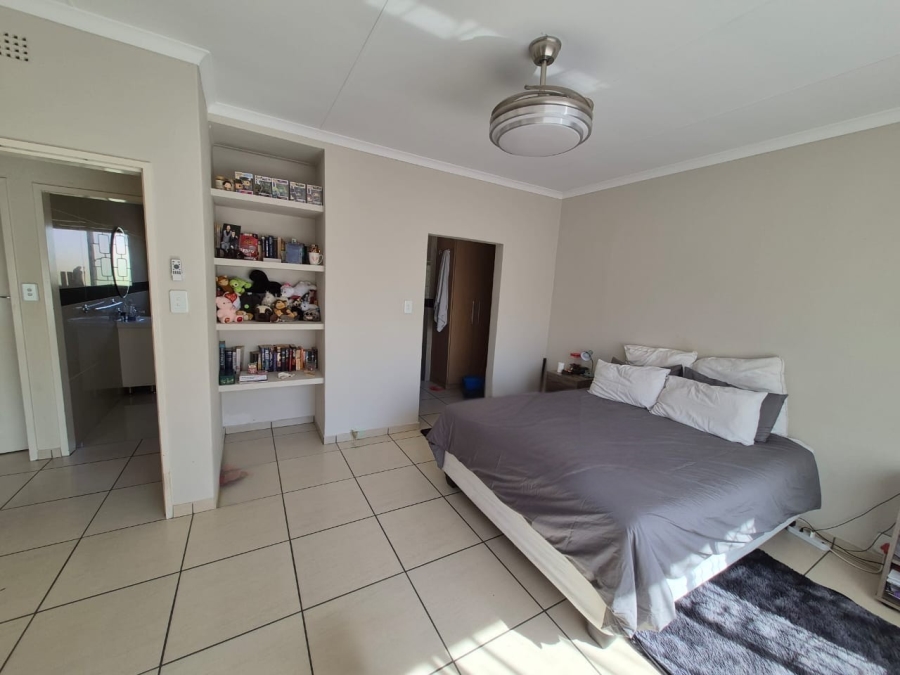 To Let 4 Bedroom Property for Rent in Eden Glen Gauteng