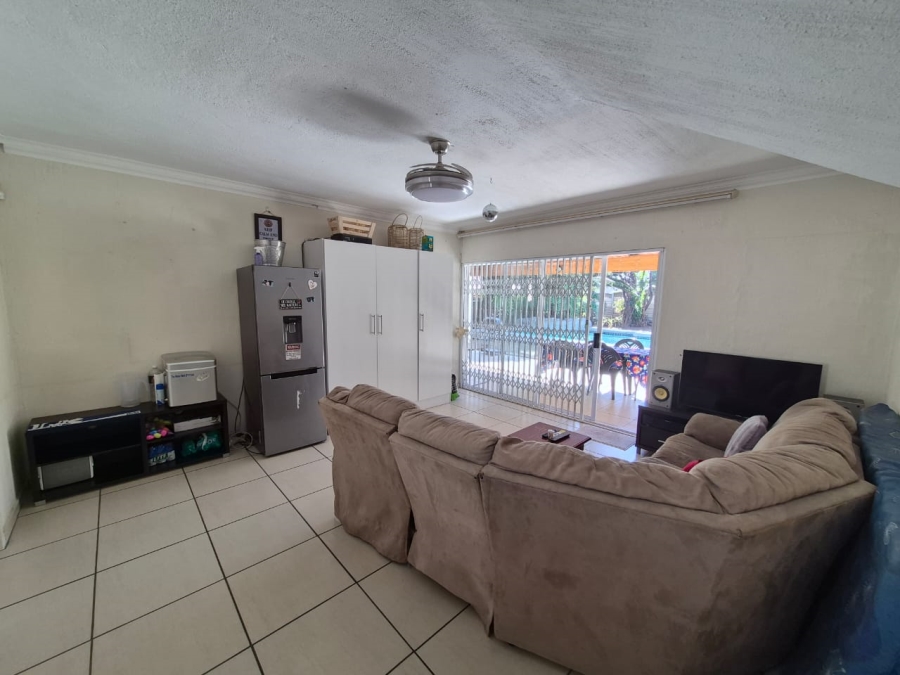 To Let 4 Bedroom Property for Rent in Eden Glen Gauteng