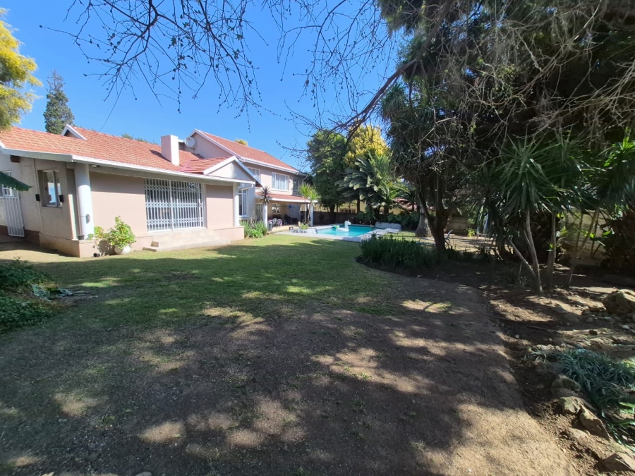 To Let 4 Bedroom Property for Rent in Eden Glen Gauteng