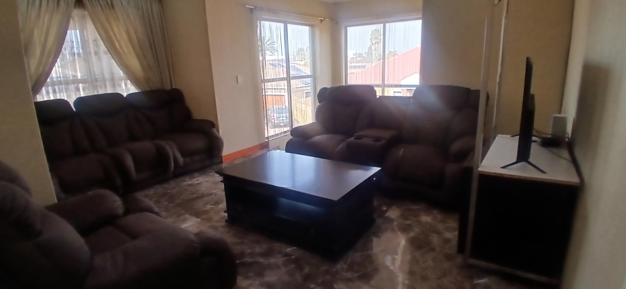 3 Bedroom Property for Sale in New Market Gauteng