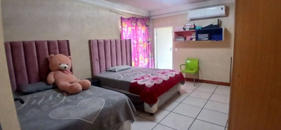 3 Bedroom Property for Sale in New Market Gauteng