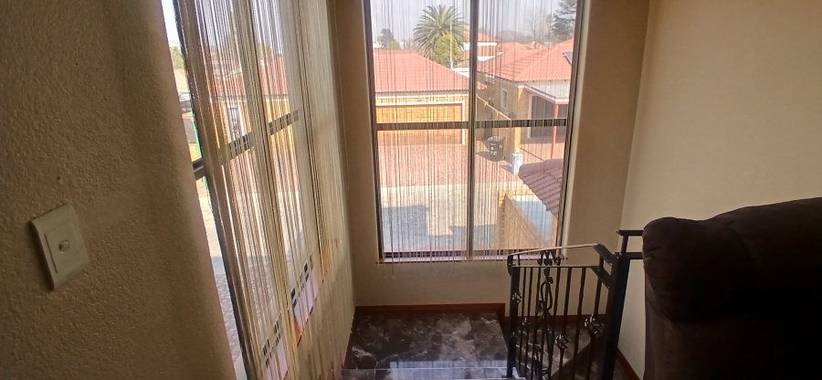 3 Bedroom Property for Sale in New Market Gauteng