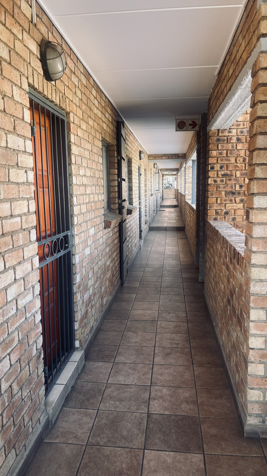 2 Bedroom Property for Sale in Grand Central Gauteng