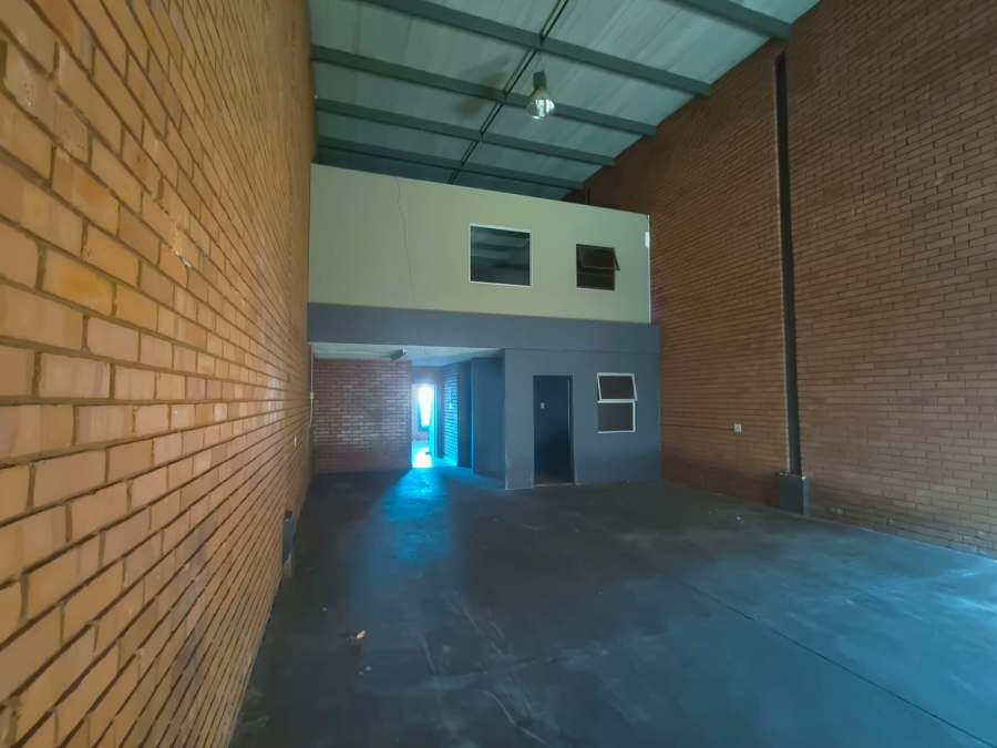 To Let Commercial Property for Rent in Hennopspark Gauteng