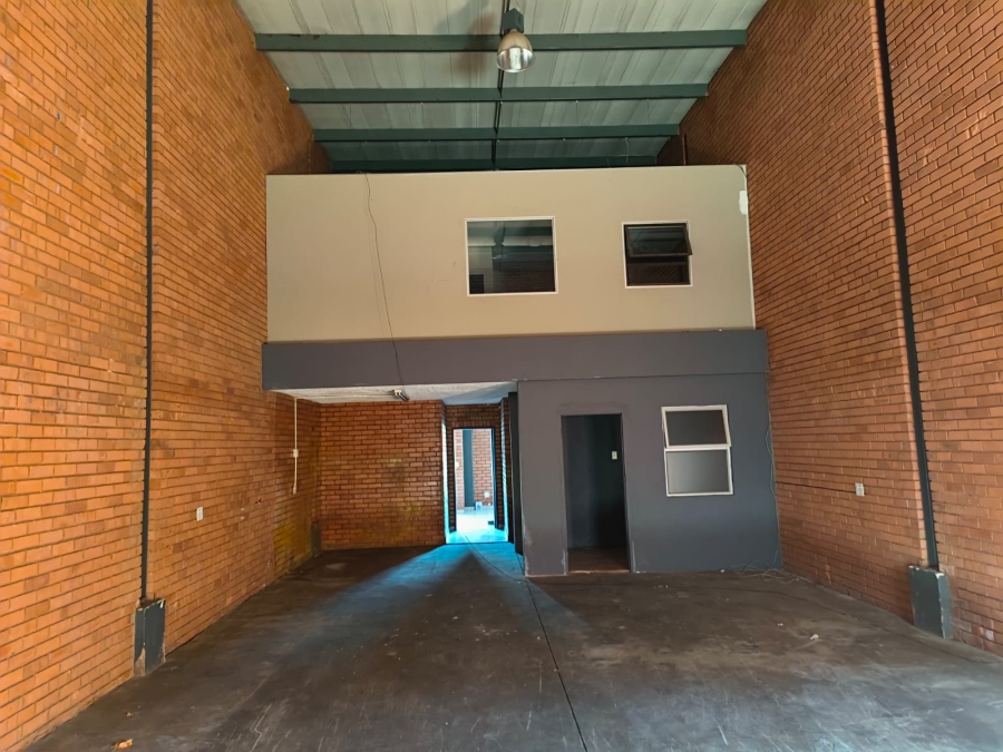To Let Commercial Property for Rent in Hennopspark Gauteng