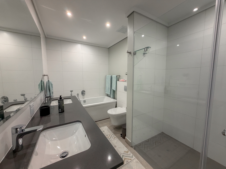 To Let 2 Bedroom Property for Rent in Ascend to Midstream Gauteng