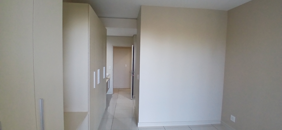 To Let 2 Bedroom Property for Rent in Rosebank Gauteng