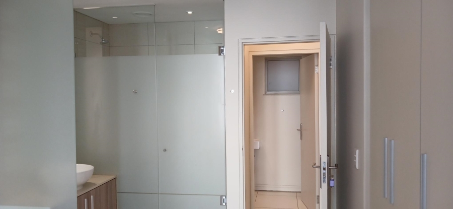 To Let 2 Bedroom Property for Rent in Rosebank Gauteng