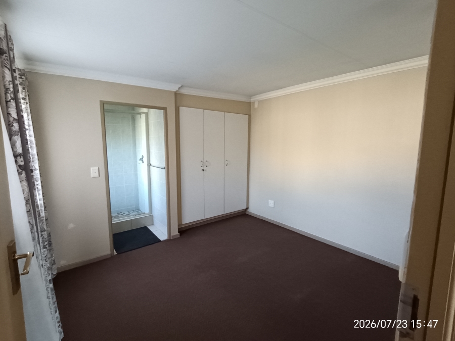 To Let 3 Bedroom Property for Rent in Edleen Gauteng