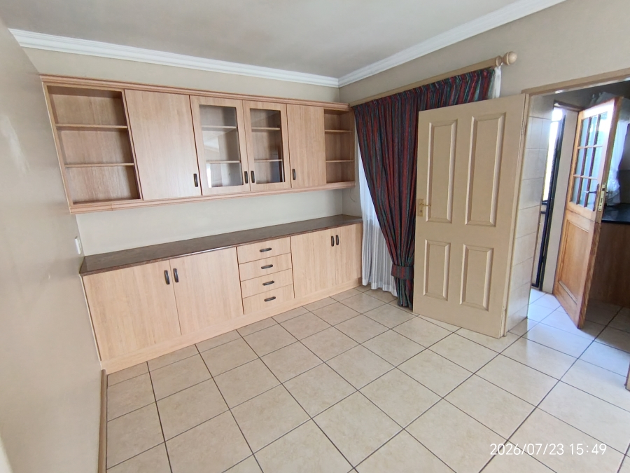 To Let 3 Bedroom Property for Rent in Edleen Gauteng