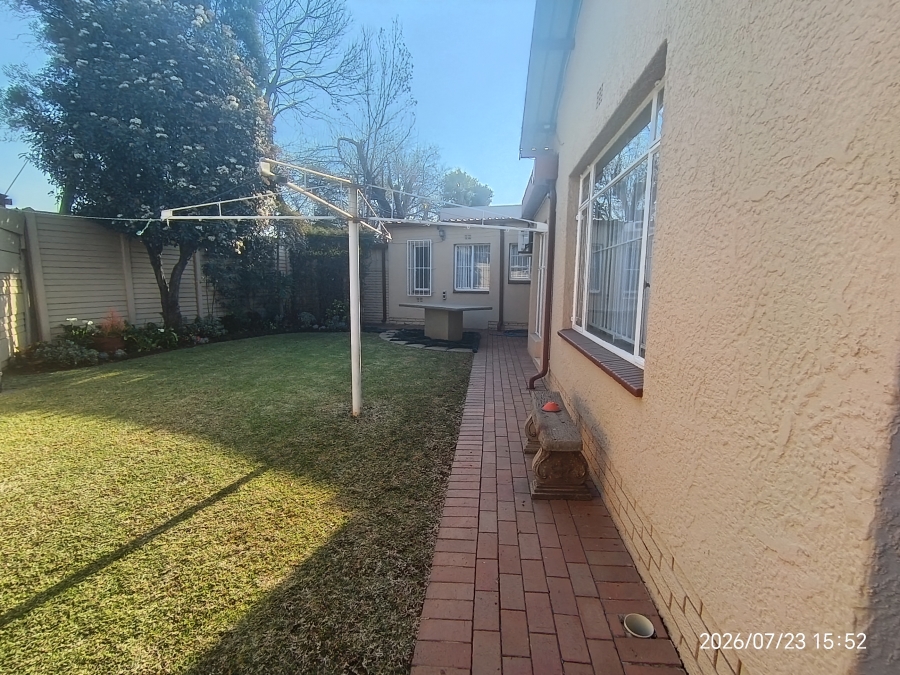 To Let 3 Bedroom Property for Rent in Edleen Gauteng