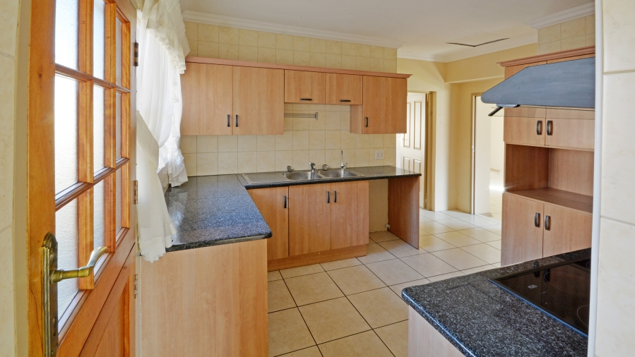 To Let 3 Bedroom Property for Rent in Edleen Gauteng