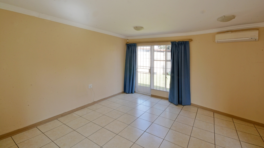 To Let 3 Bedroom Property for Rent in Edleen Gauteng