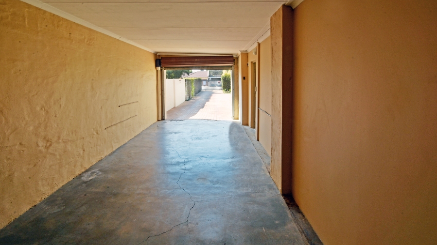 To Let 3 Bedroom Property for Rent in Edleen Gauteng
