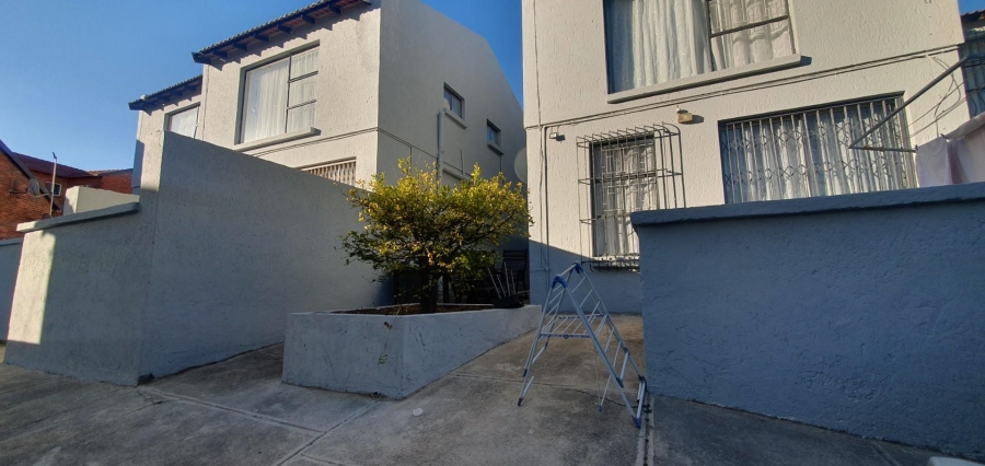 2 Bedroom Property for Sale in Winchester Hills Gauteng