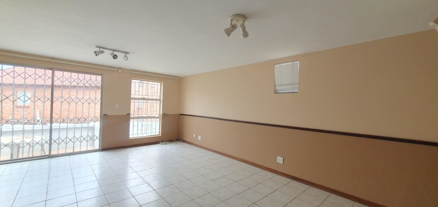 2 Bedroom Property for Sale in Winchester Hills Gauteng