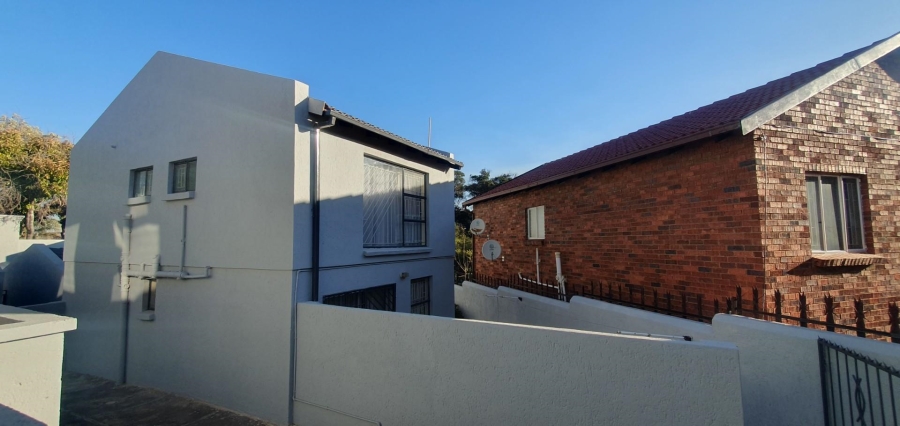 2 Bedroom Property for Sale in Winchester Hills Gauteng