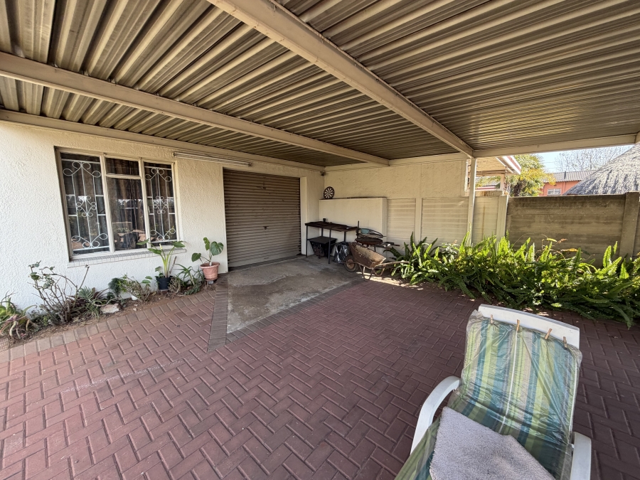 4 Bedroom Property for Sale in Dalpark Gauteng