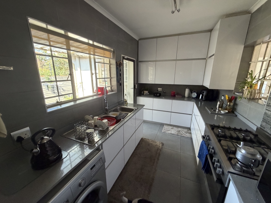 4 Bedroom Property for Sale in Dalpark Gauteng