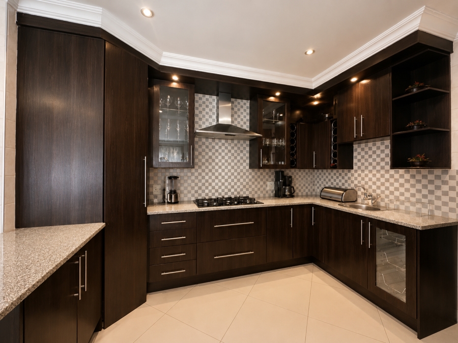 5 Bedroom Property for Sale in Thatchfield Estate Gauteng