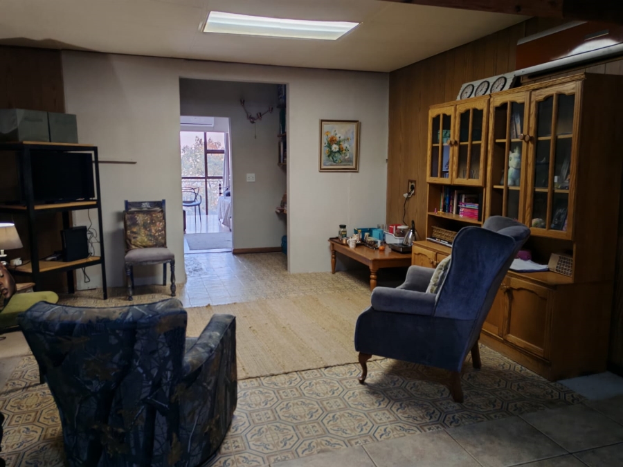 13 Bedroom Property for Sale in Groenkloof Gauteng