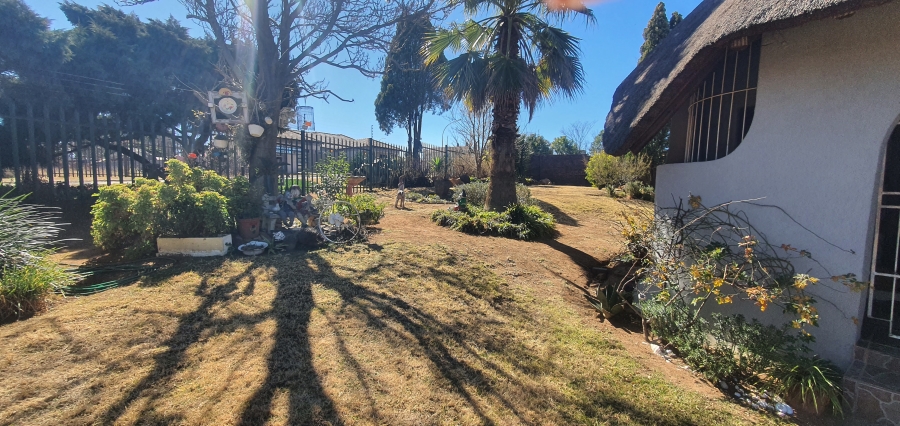 4 Bedroom Property for Sale in Rensburg Gauteng