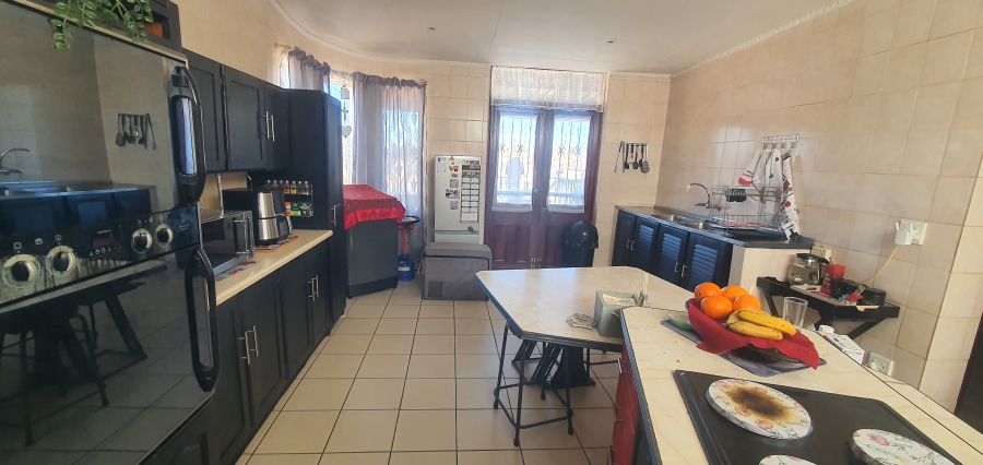 4 Bedroom Property for Sale in Rensburg Gauteng