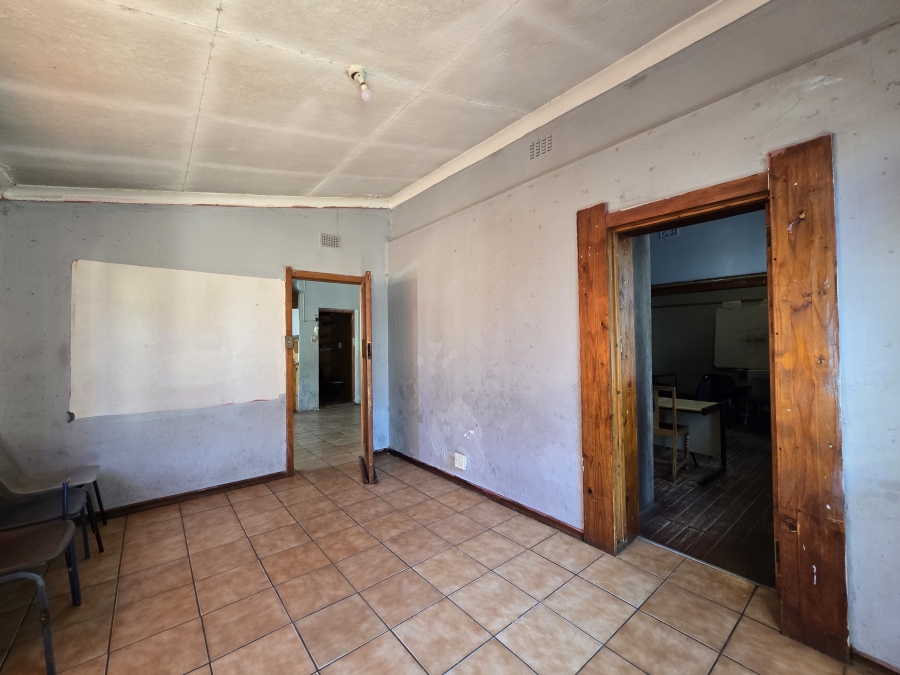 6 Bedroom Property for Sale in Brakpan Central Gauteng