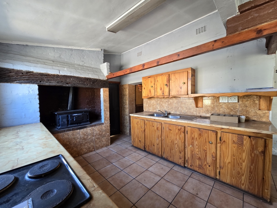 6 Bedroom Property for Sale in Brakpan Central Gauteng