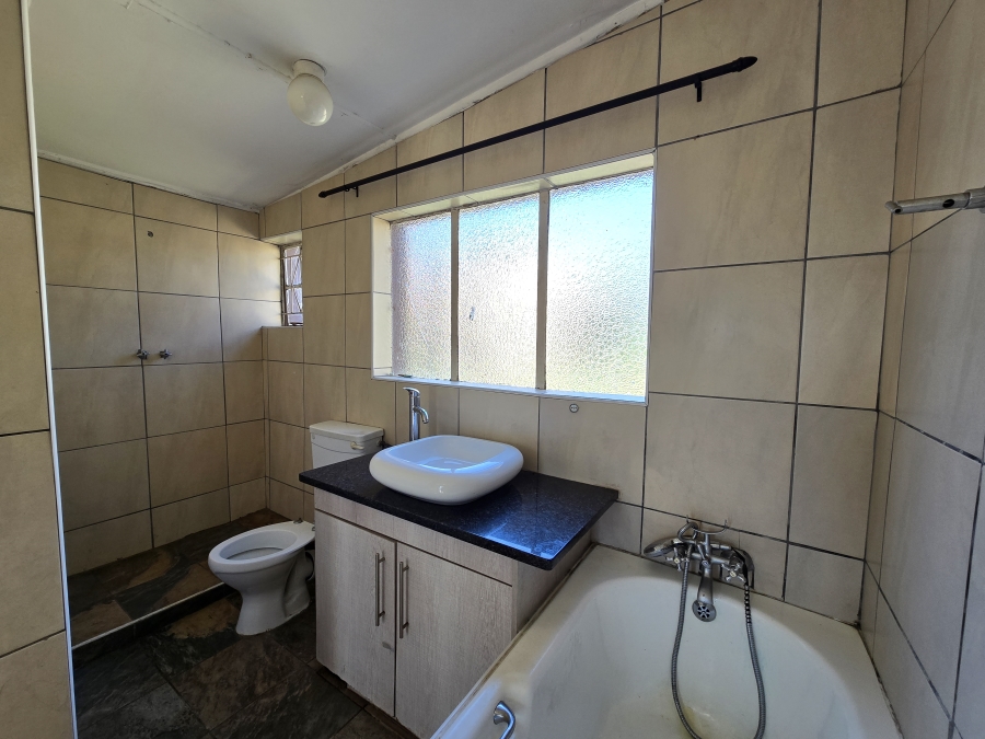 6 Bedroom Property for Sale in Brakpan Central Gauteng