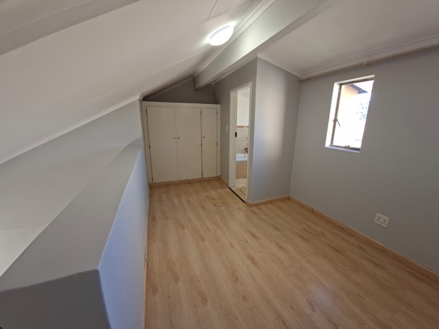 3 Bedroom Property for Sale in Illiondale Gauteng